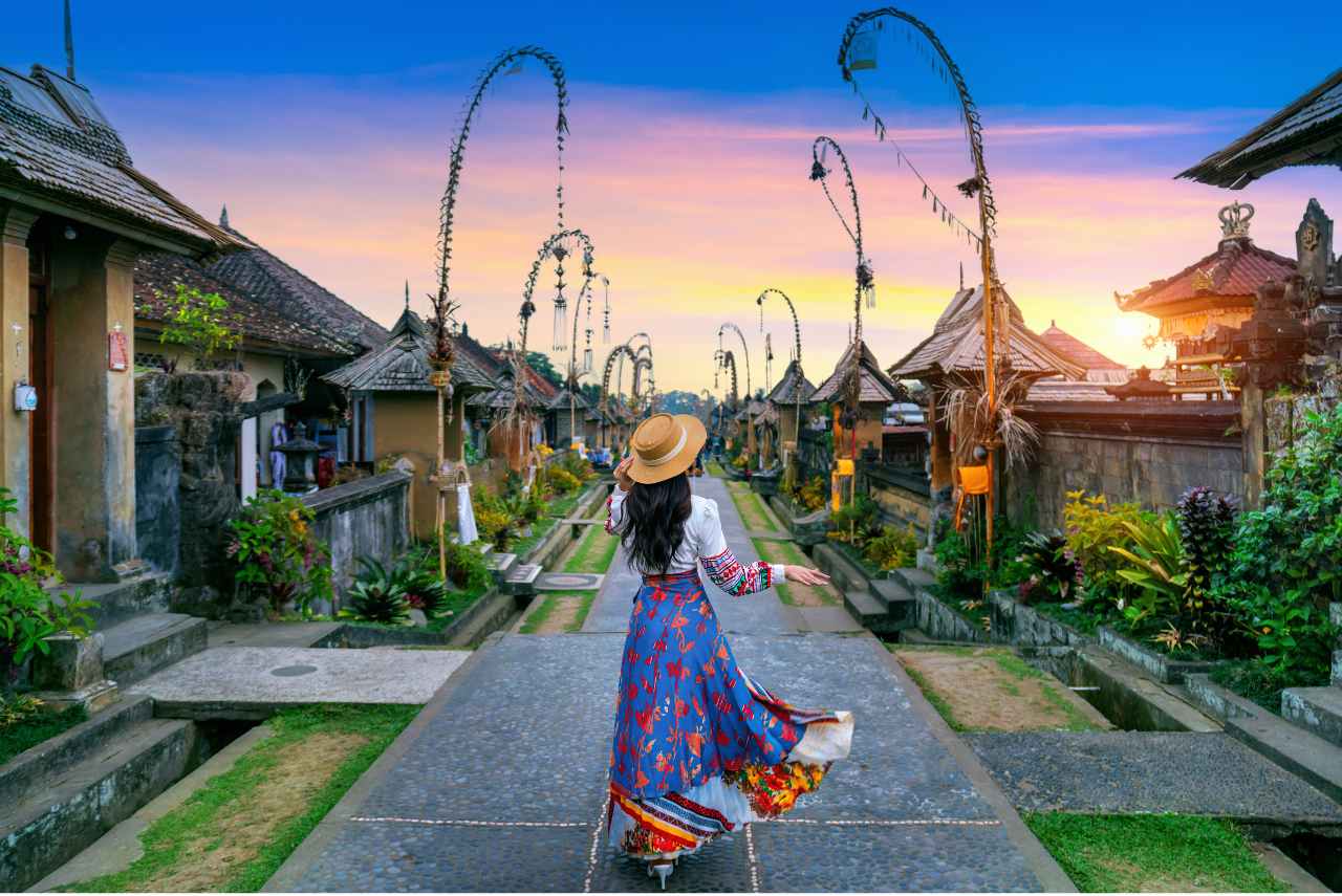 Traveling Ramah Lingkungan 2025: Tren, Inovasi, dan Kesadaran Global