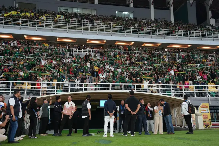 Peran Suporter dalam Membangun Ekosistem Sepak Bola Profesional di Indonesia